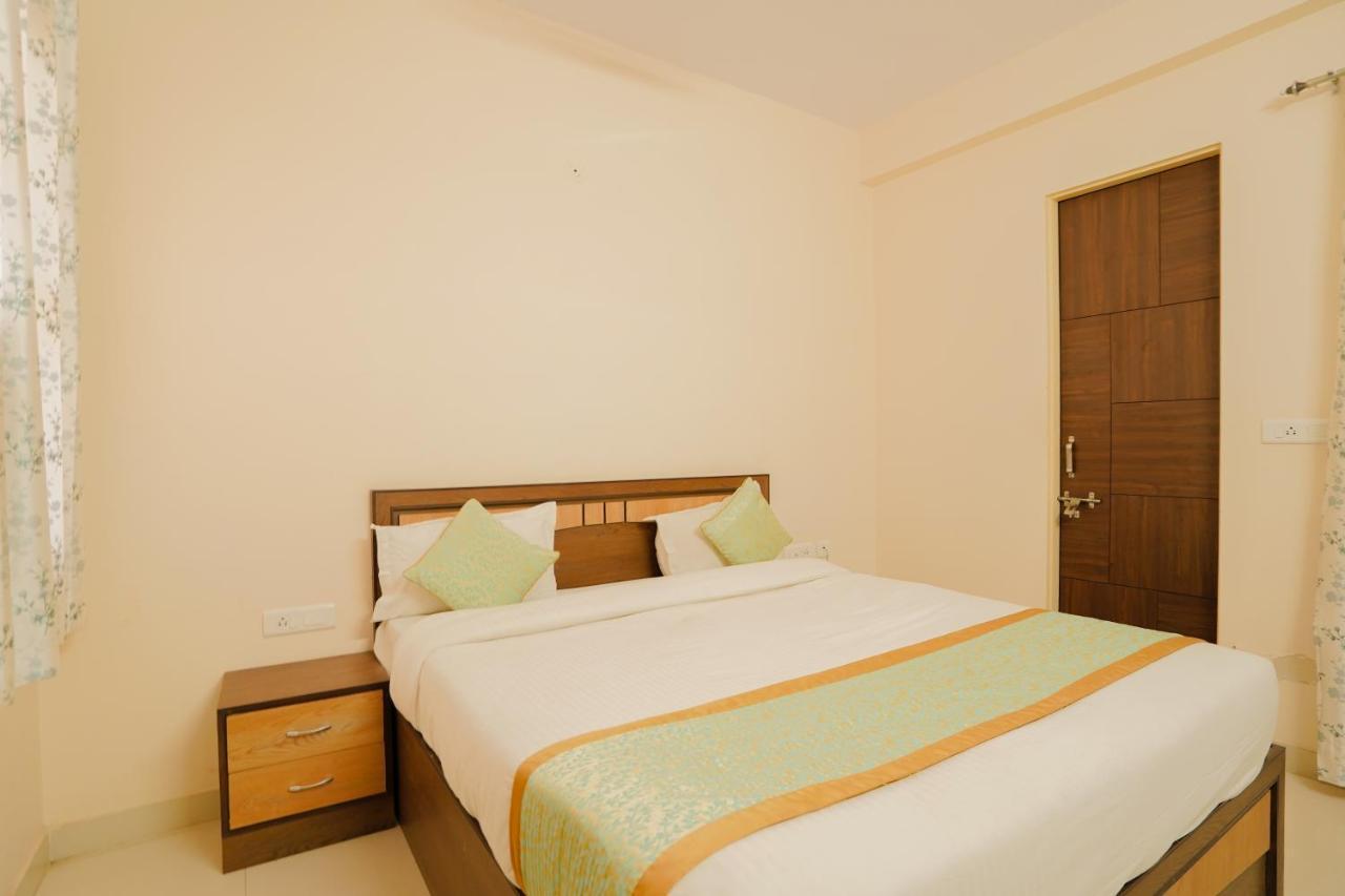Hotel Cheelgadi Jaipur Bagian luar foto