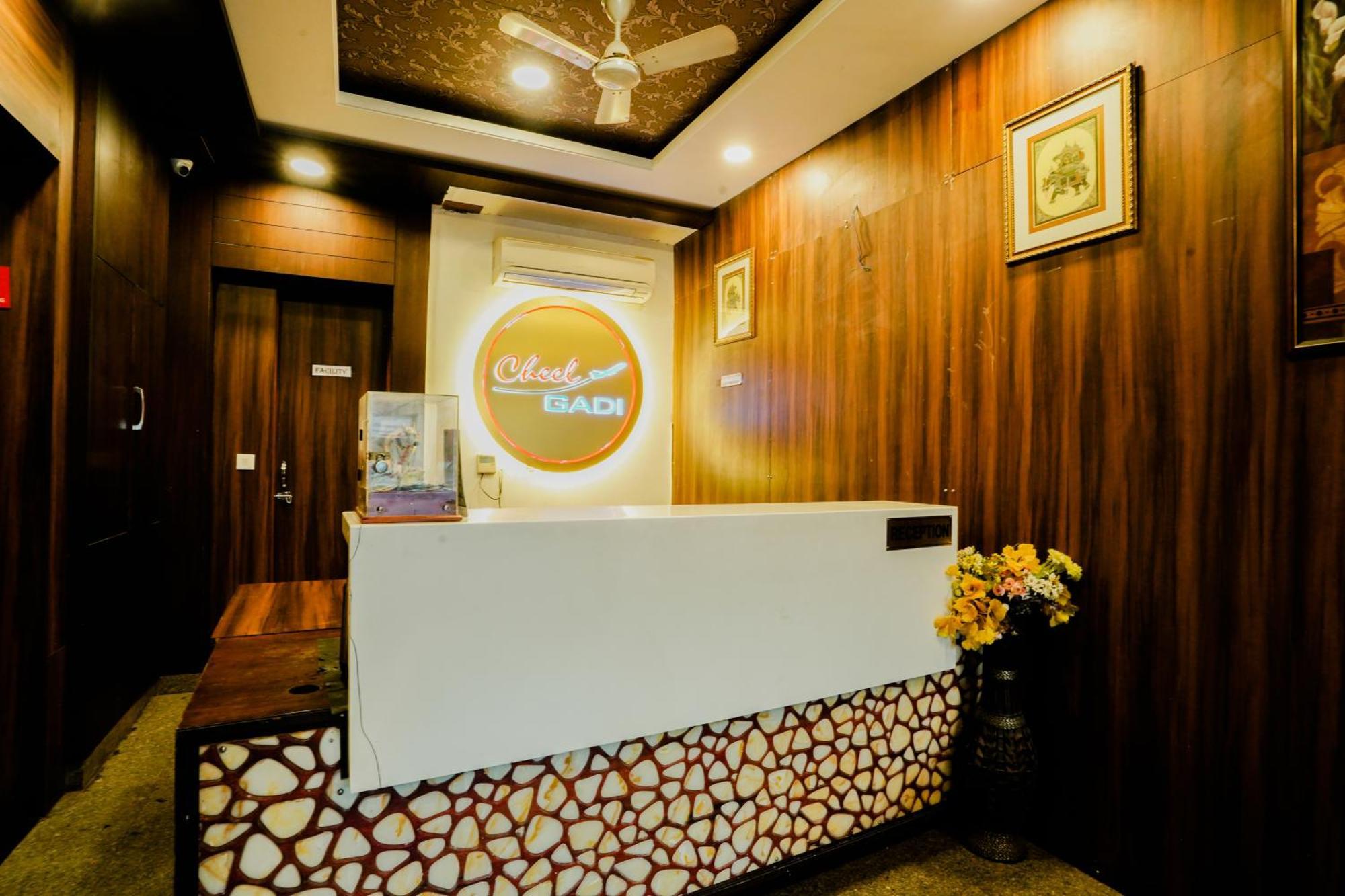 Hotel Cheelgadi Jaipur Bagian luar foto