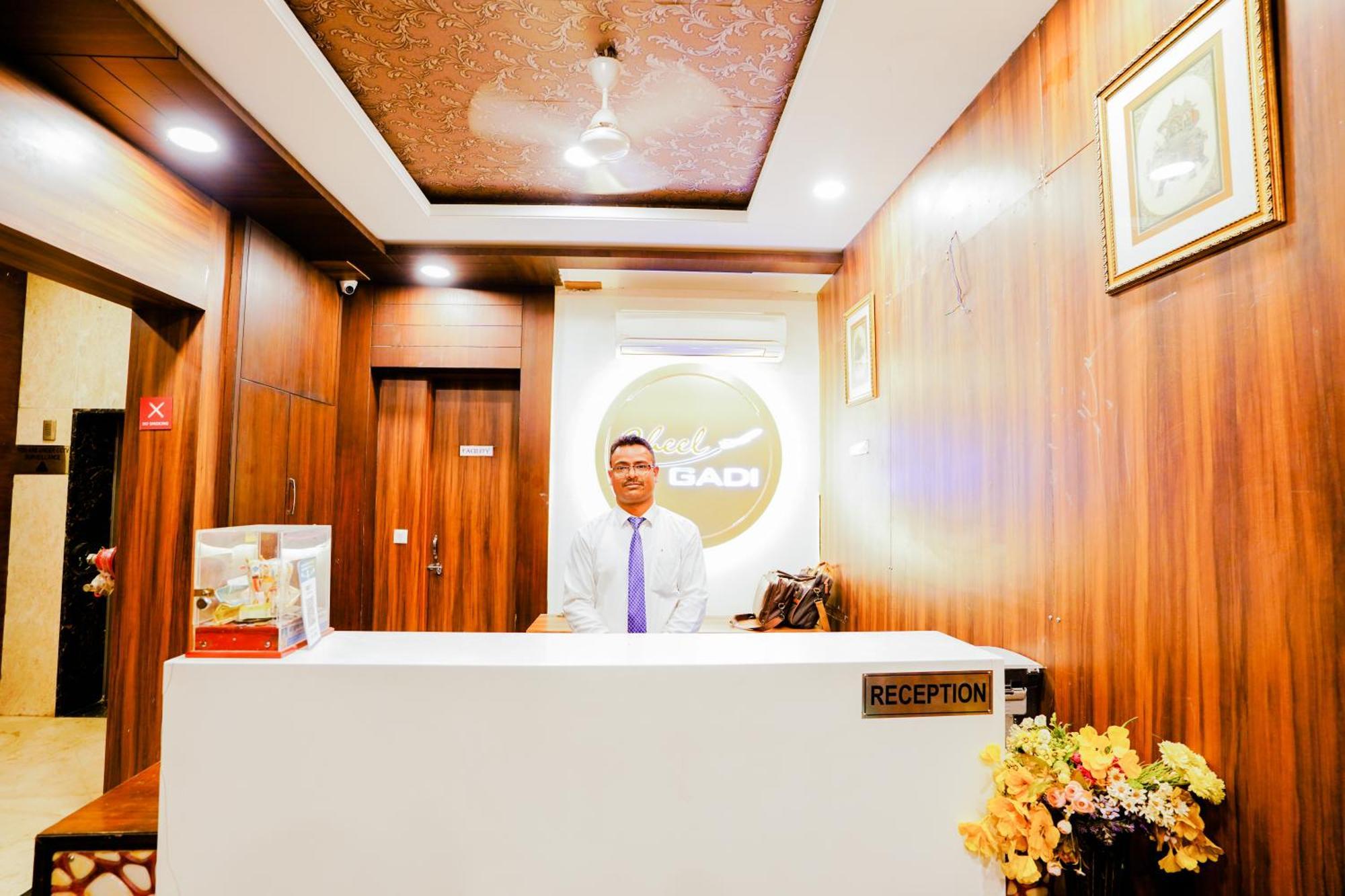 Hotel Cheelgadi Jaipur Bagian luar foto