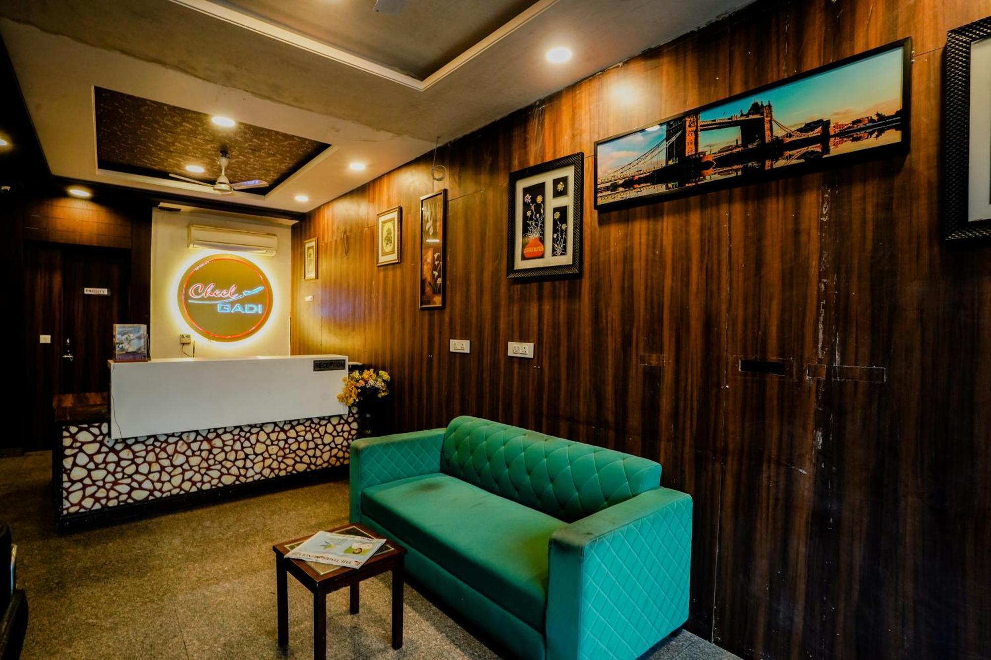 Hotel Cheelgadi Jaipur Bagian luar foto