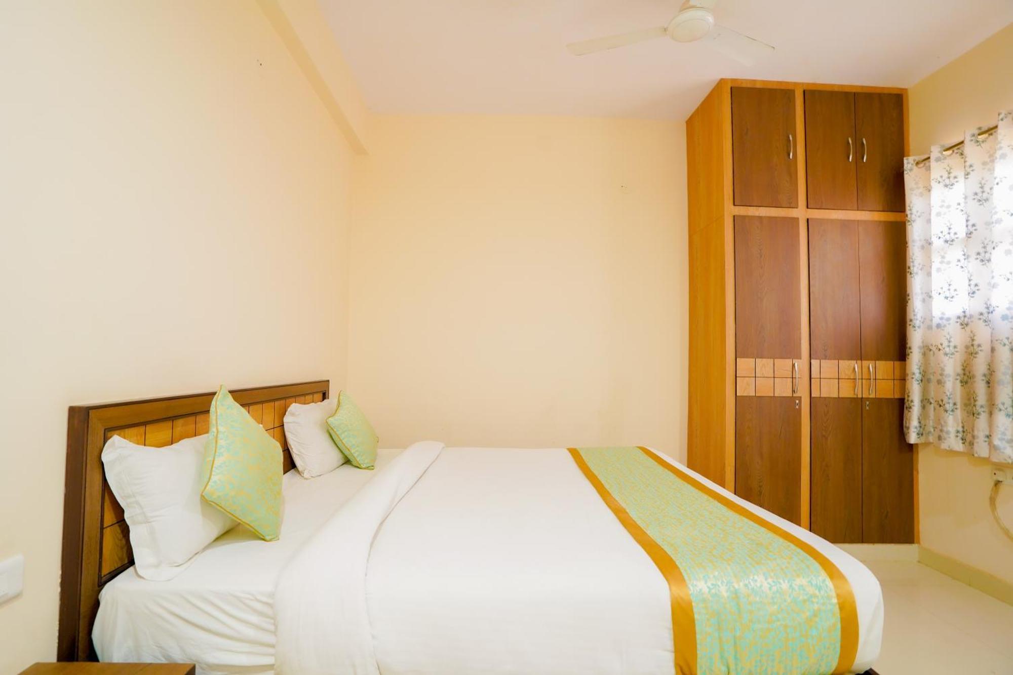 Hotel Cheelgadi Jaipur Bagian luar foto