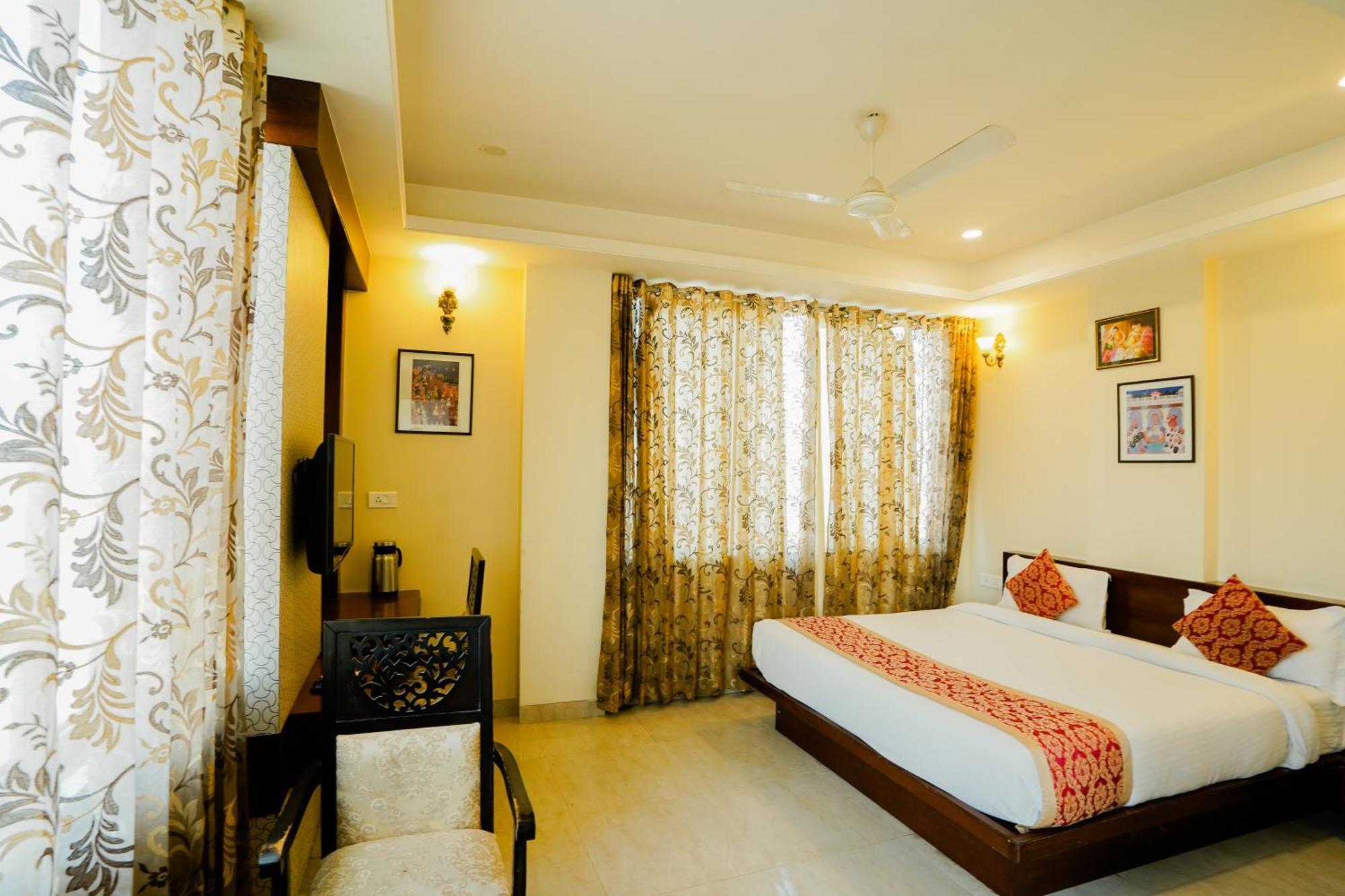 Hotel Cheelgadi Jaipur Bagian luar foto