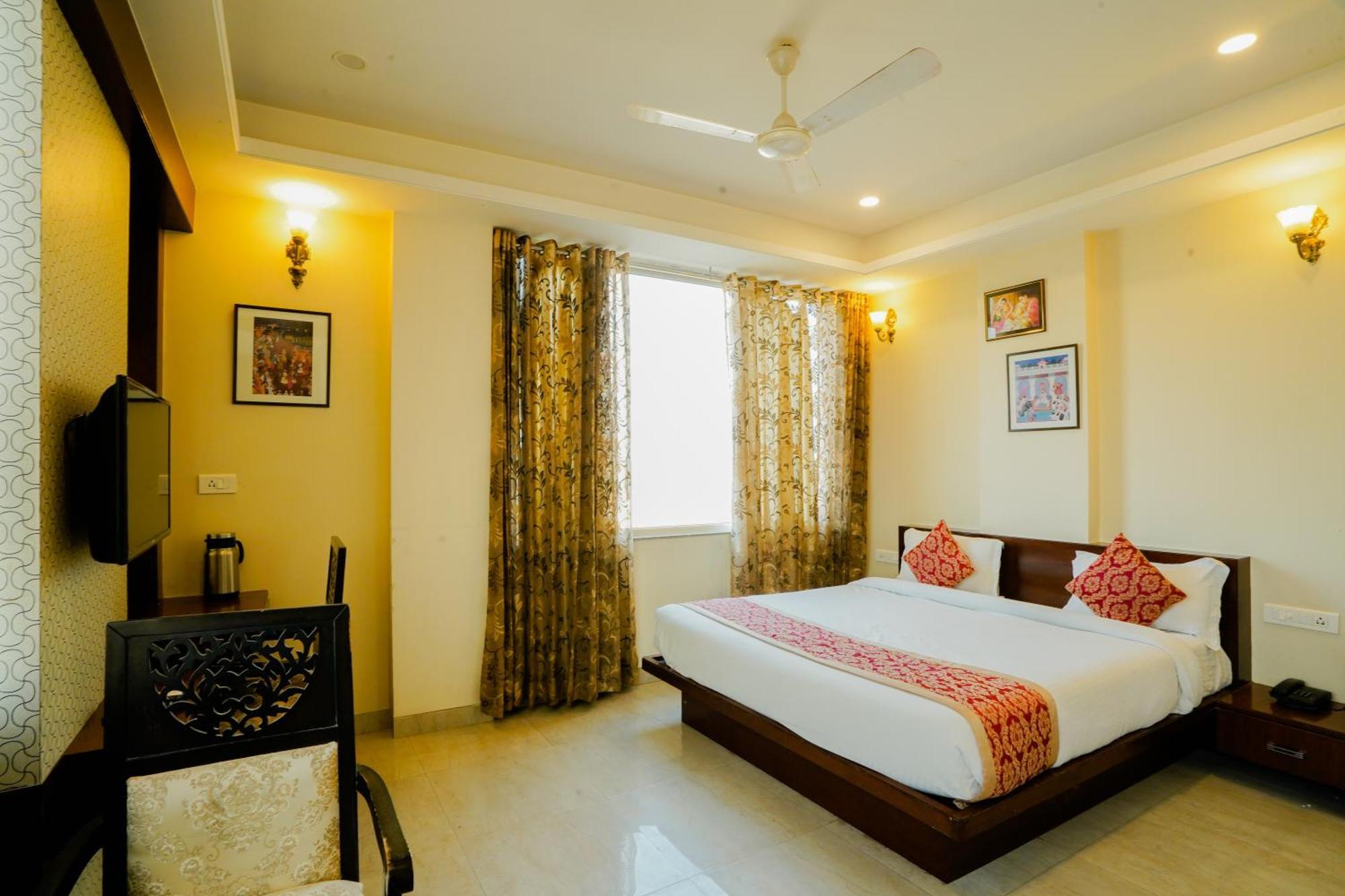 Hotel Cheelgadi Jaipur Bagian luar foto